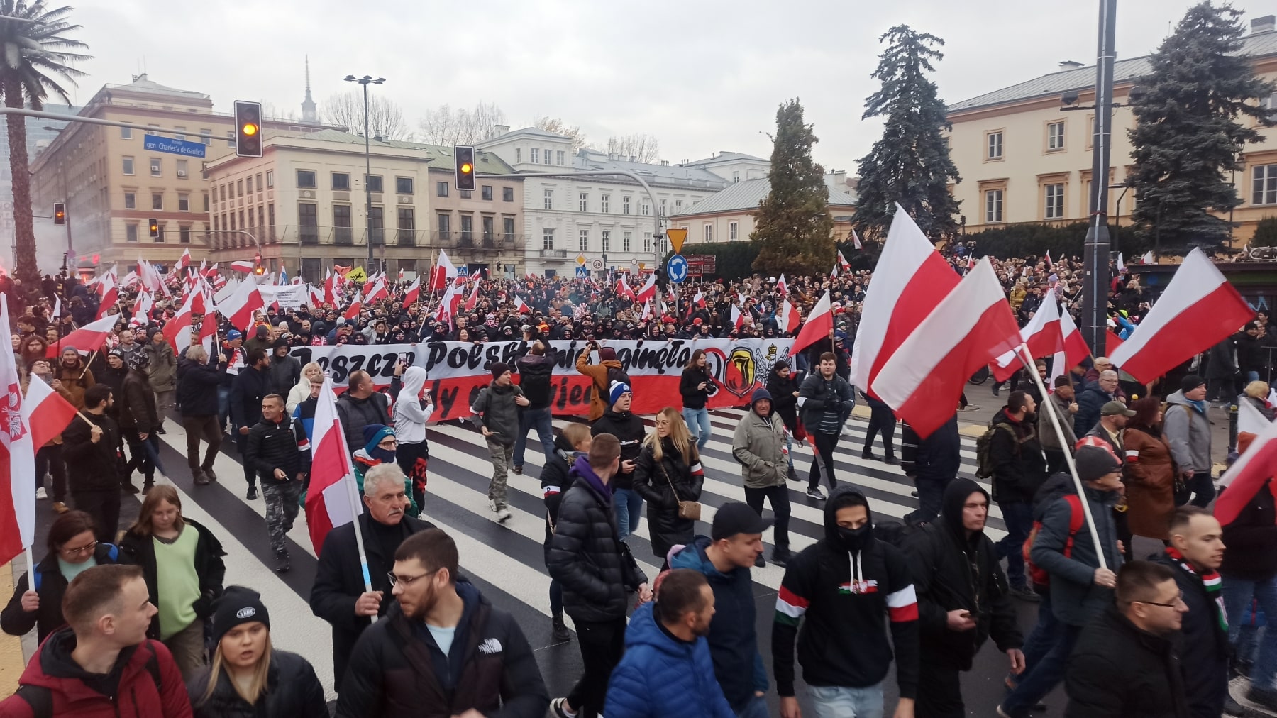 Marsz Niepodległości 2023 Warszawa - „Jeszcze Polska nie zginęła”